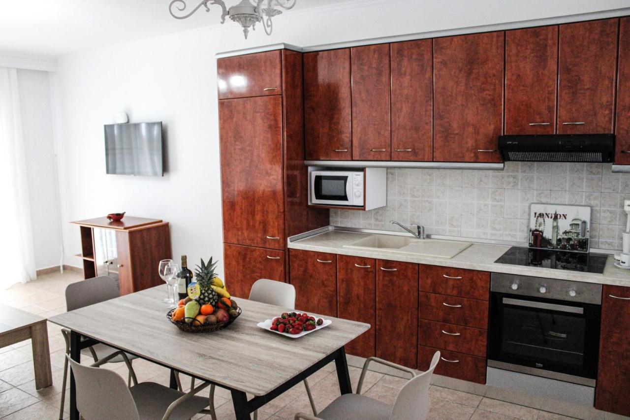 Toli Apartments Kallithea  ภายนอก รูปภาพ